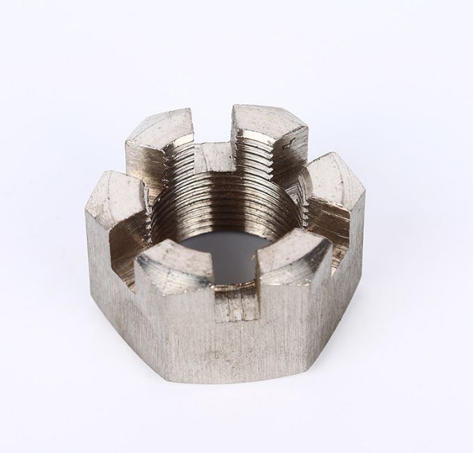 S304 Hex Slotted Nut DIN 935 Stainless Steel Castle Nut M5 M6 M8 M10 Precision Machined Slotted Nut for Industrial Fastening